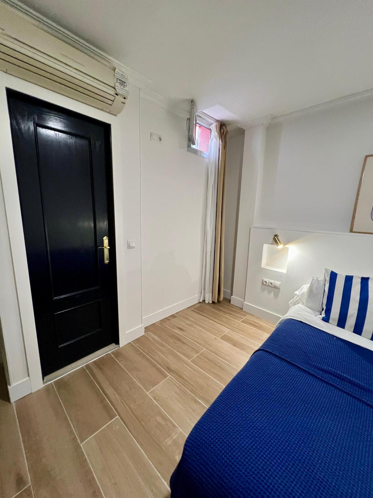 Albergue Miguel Angel Madrid Eksteriør billede